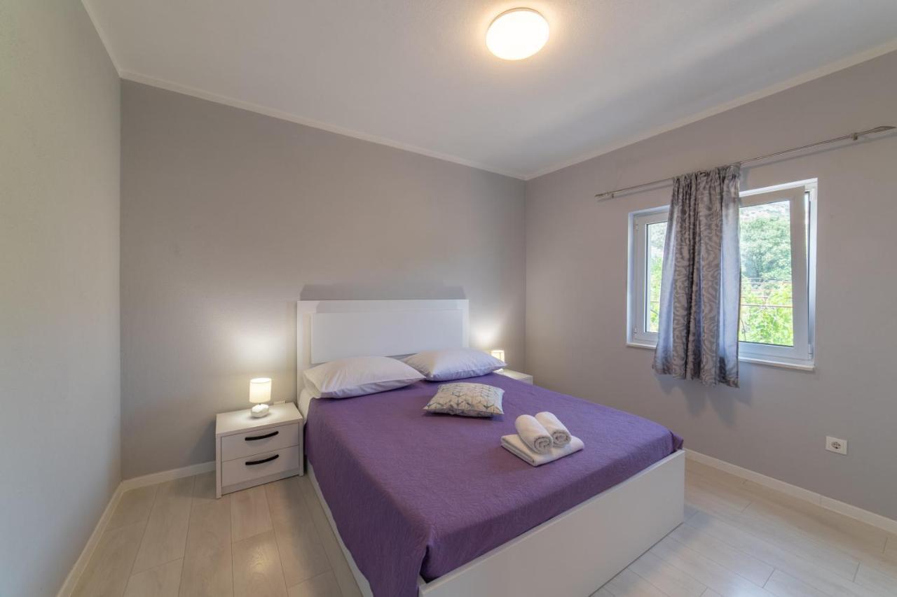 Villa Ban Trogir Exterior foto